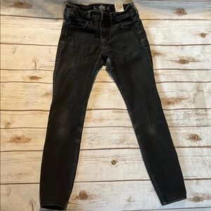 Hollister Mid-Rise Super Skinny Jeans